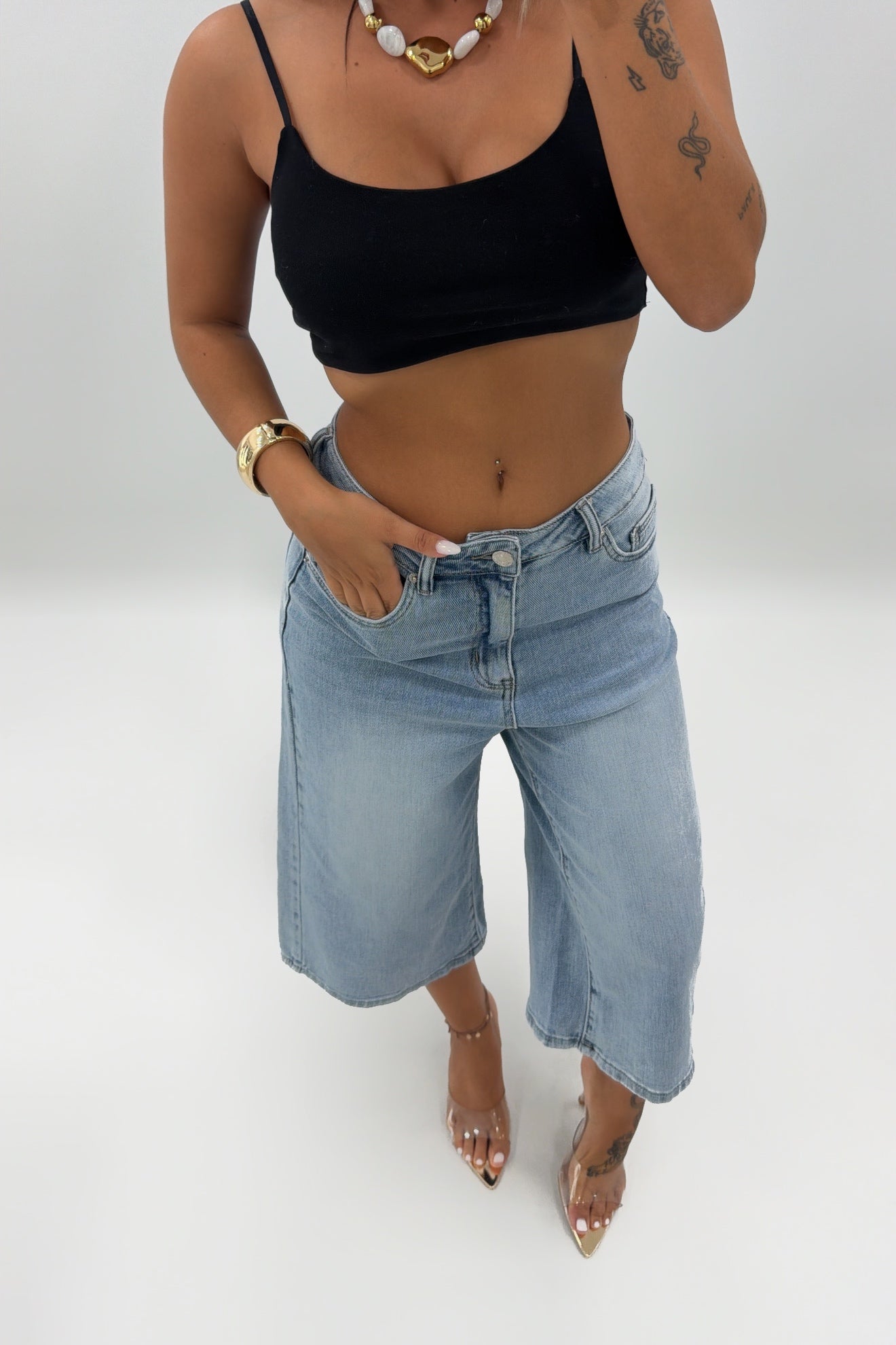 BERMUDA DENIM