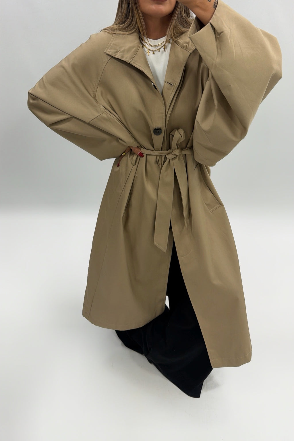 CHAQUETA | TRENCH CINTURÓN