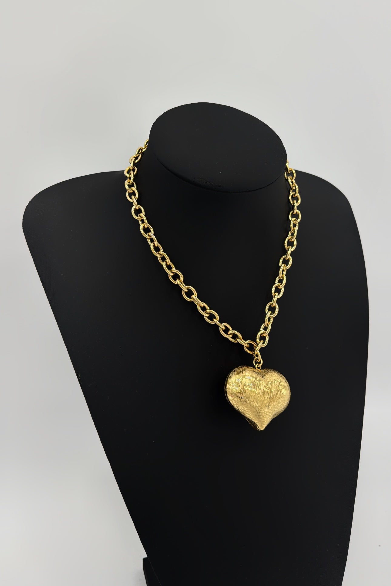 COLLAR CORA