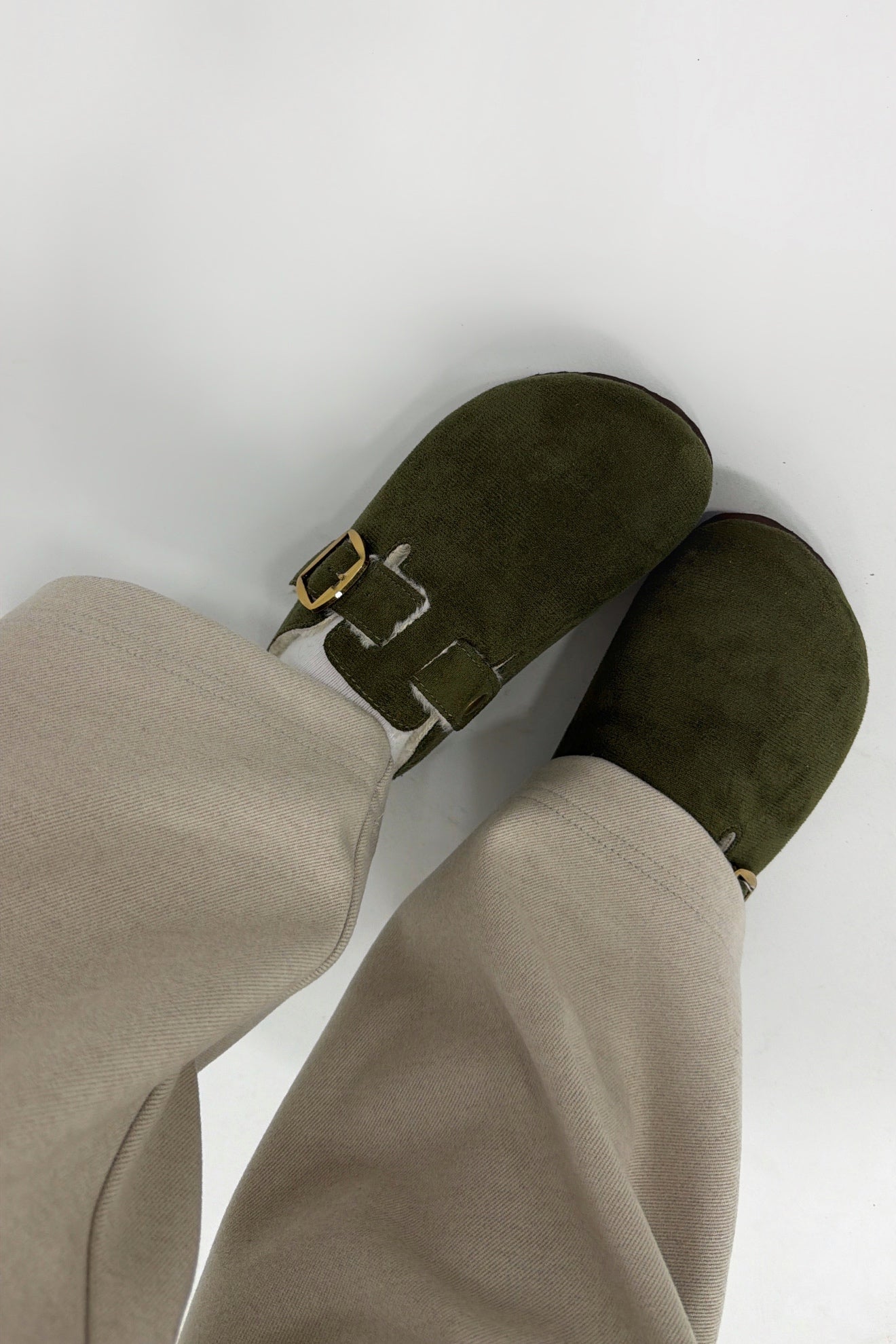 ZUECOS BORRE CON HEBILLA