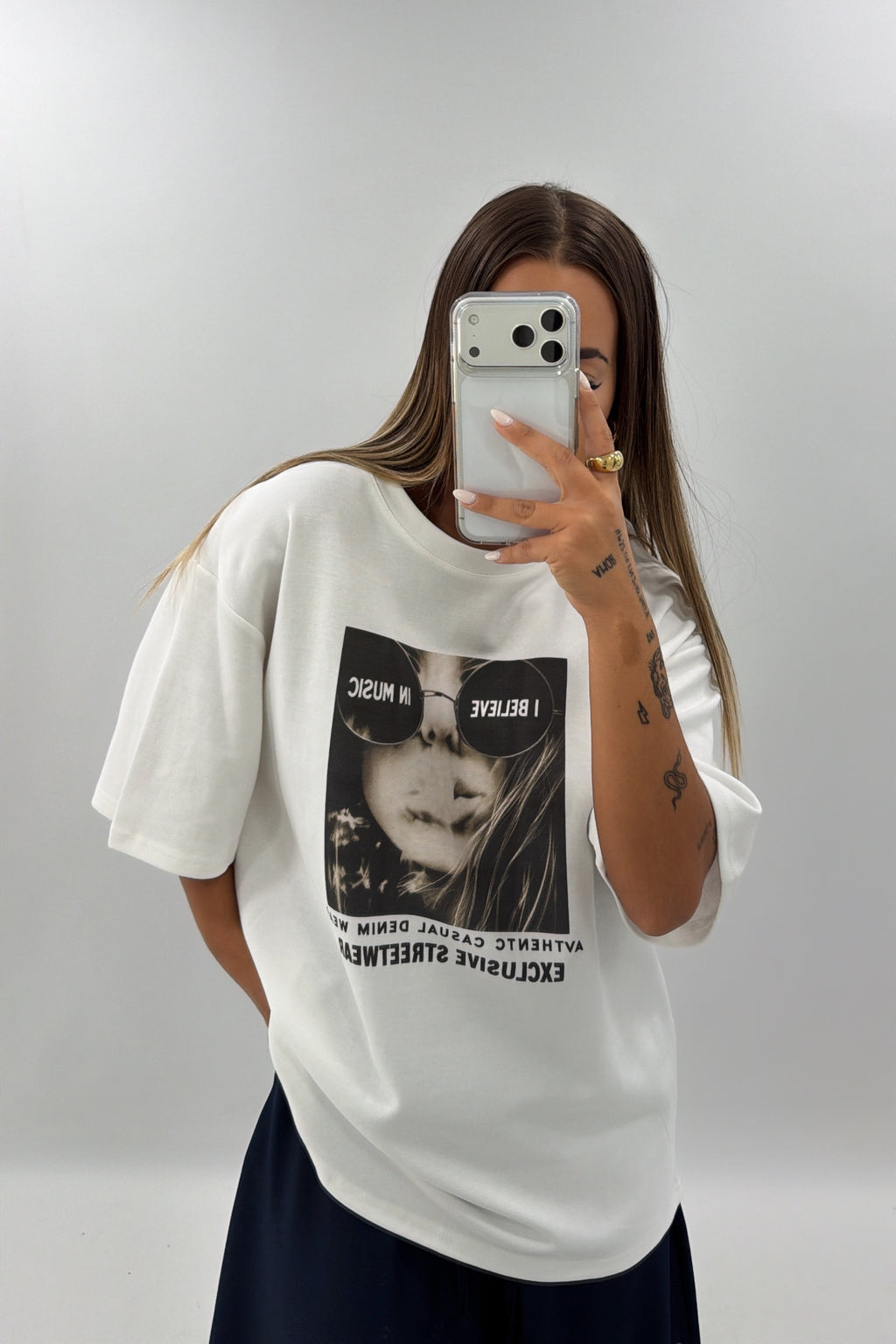 CAMISETA OVER EXCLUSIVE