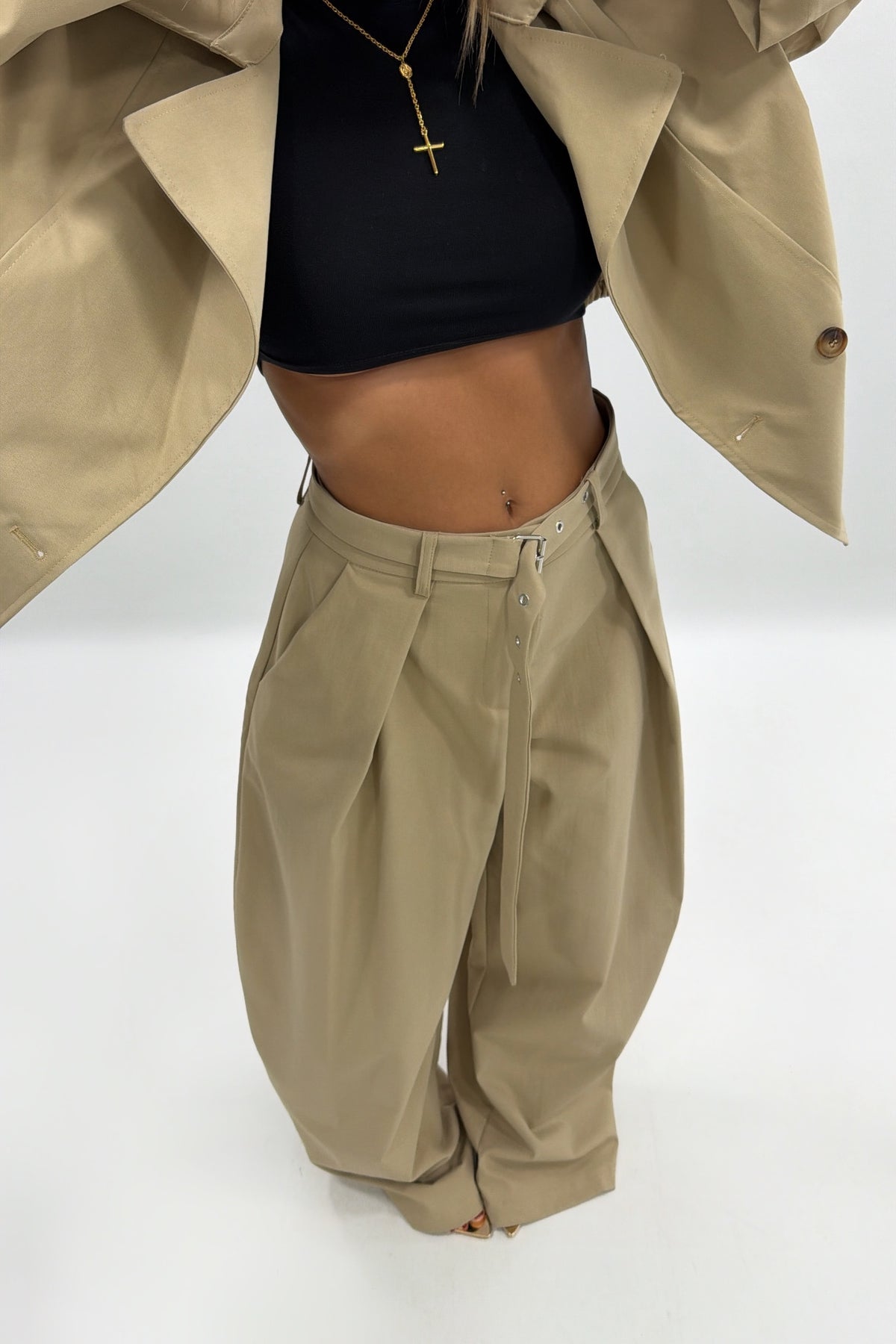 PANTALÓN PLIEGUES LUMINA