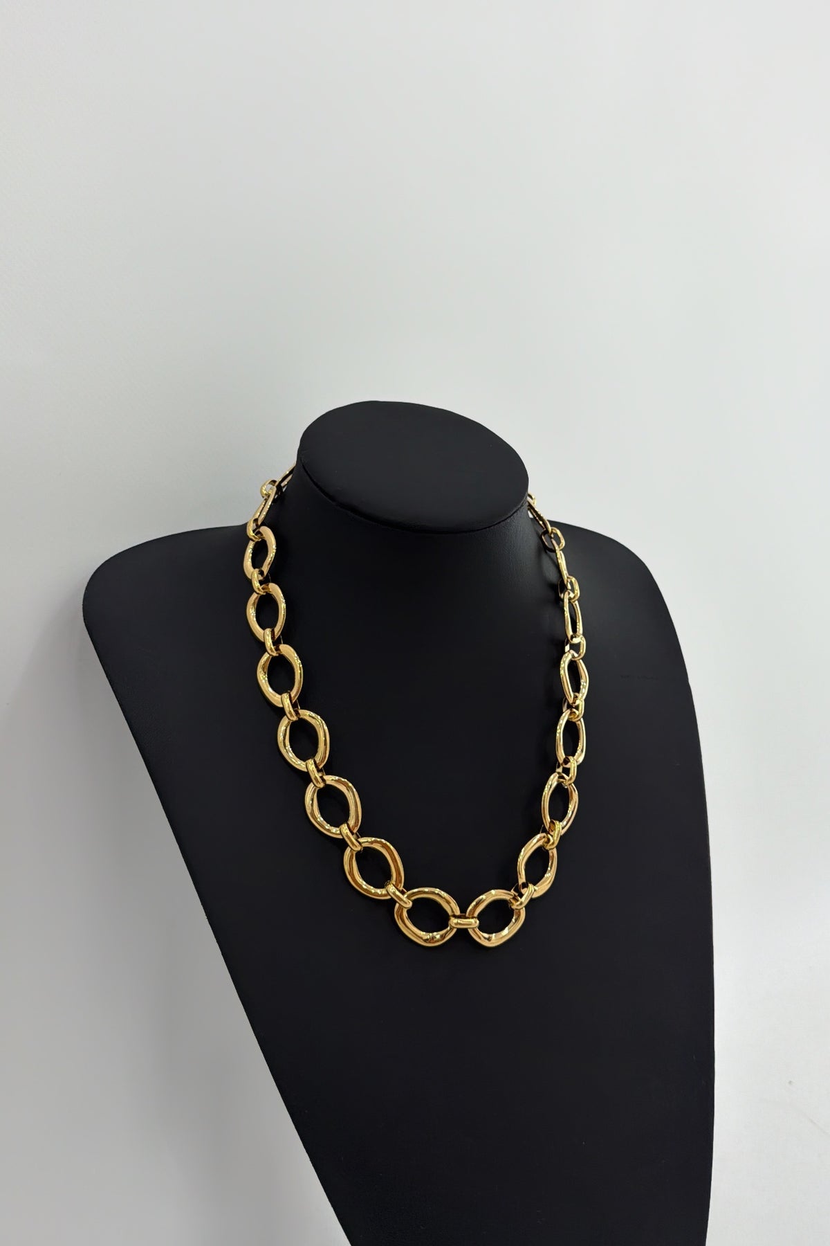 COLLAR RELORE