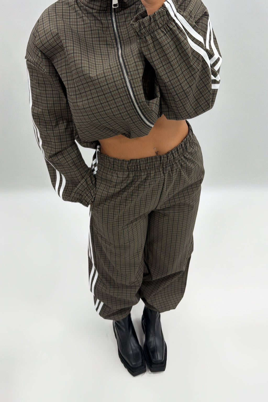 CONJUNTO CUADRE ADEI