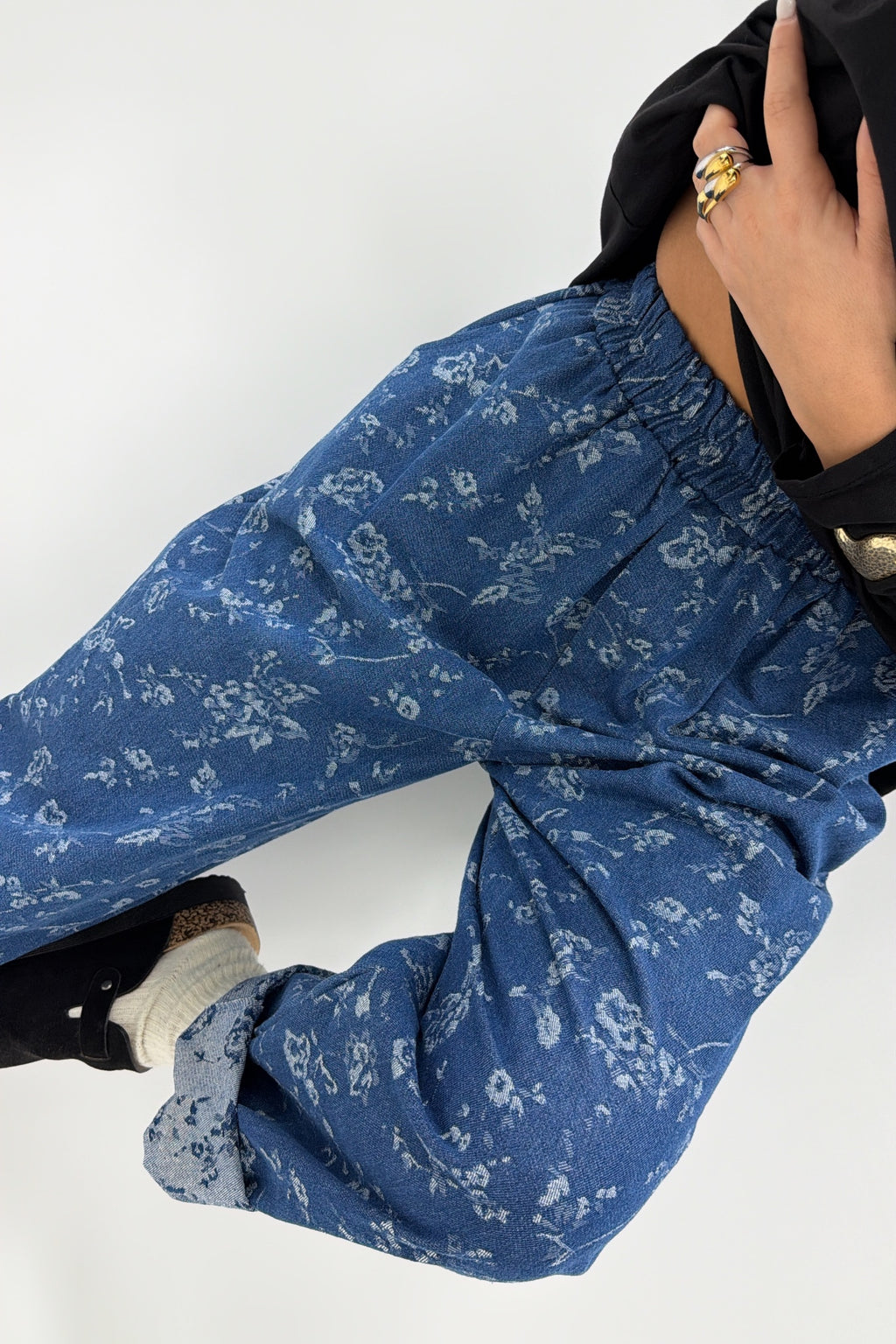 PANTALÓN BAGGY FLORAL