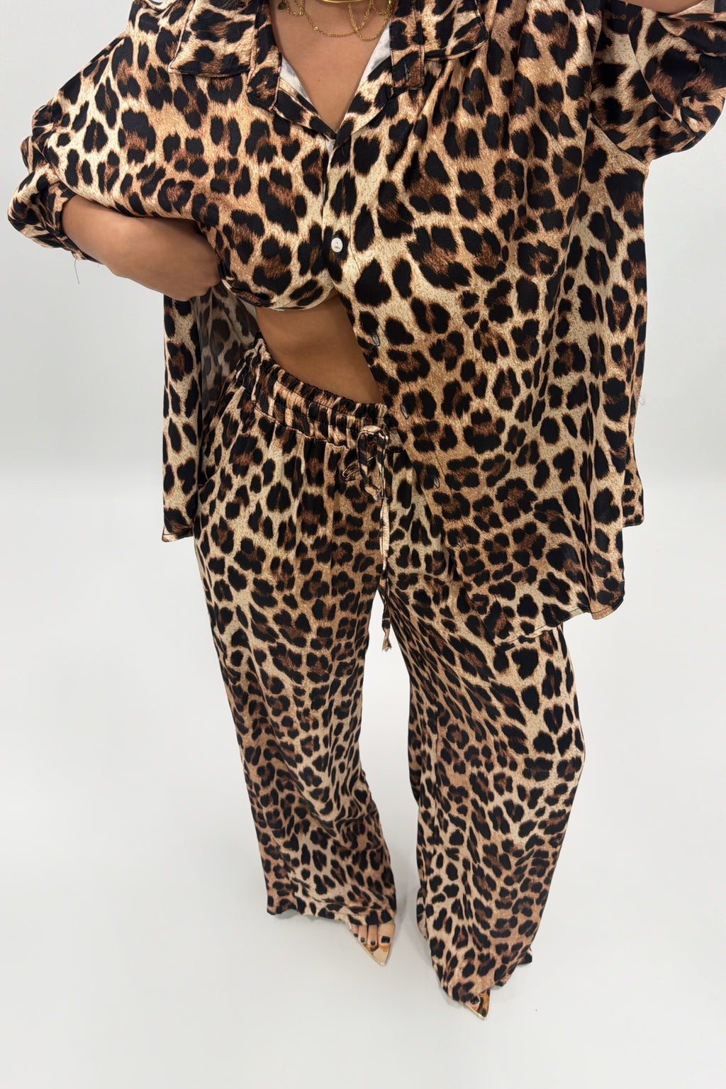 PANTALÓN SATÉN LEOPARD