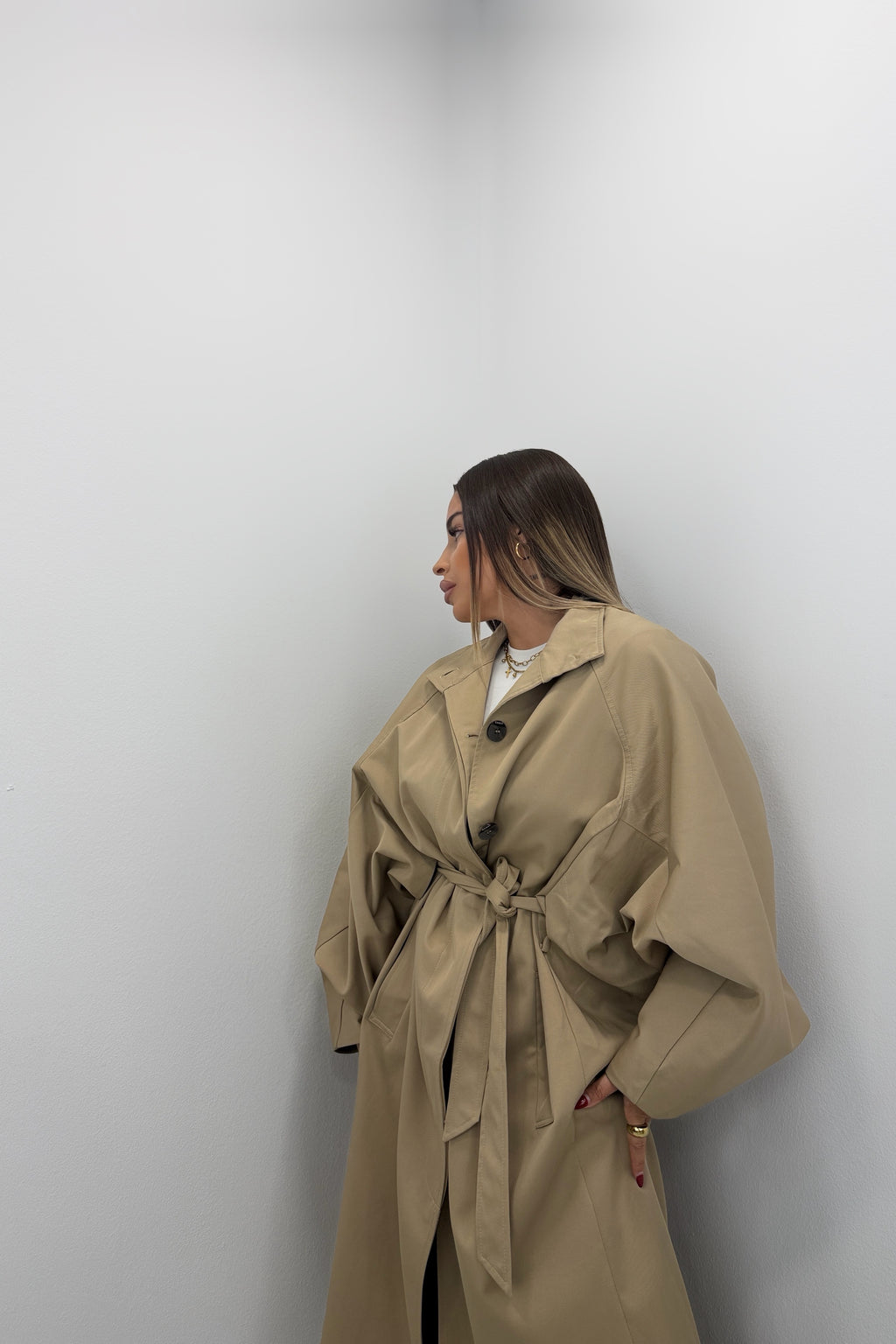 CHAQUETA | TRENCH CINTURÓN