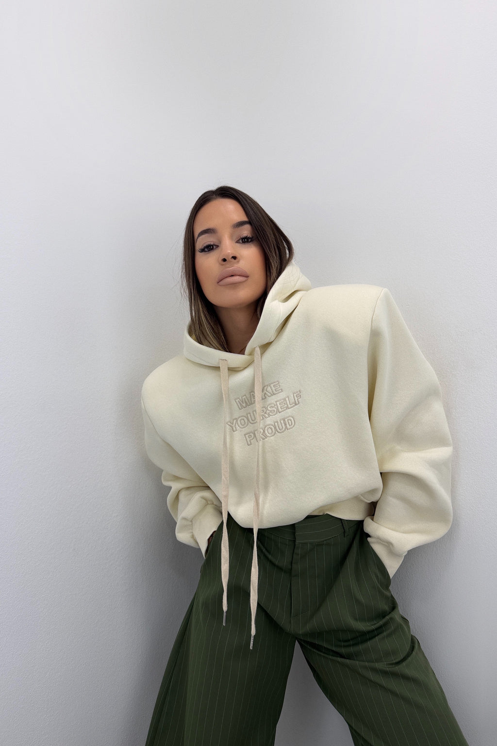 SUDADERA HOMBRERAS LUMINA