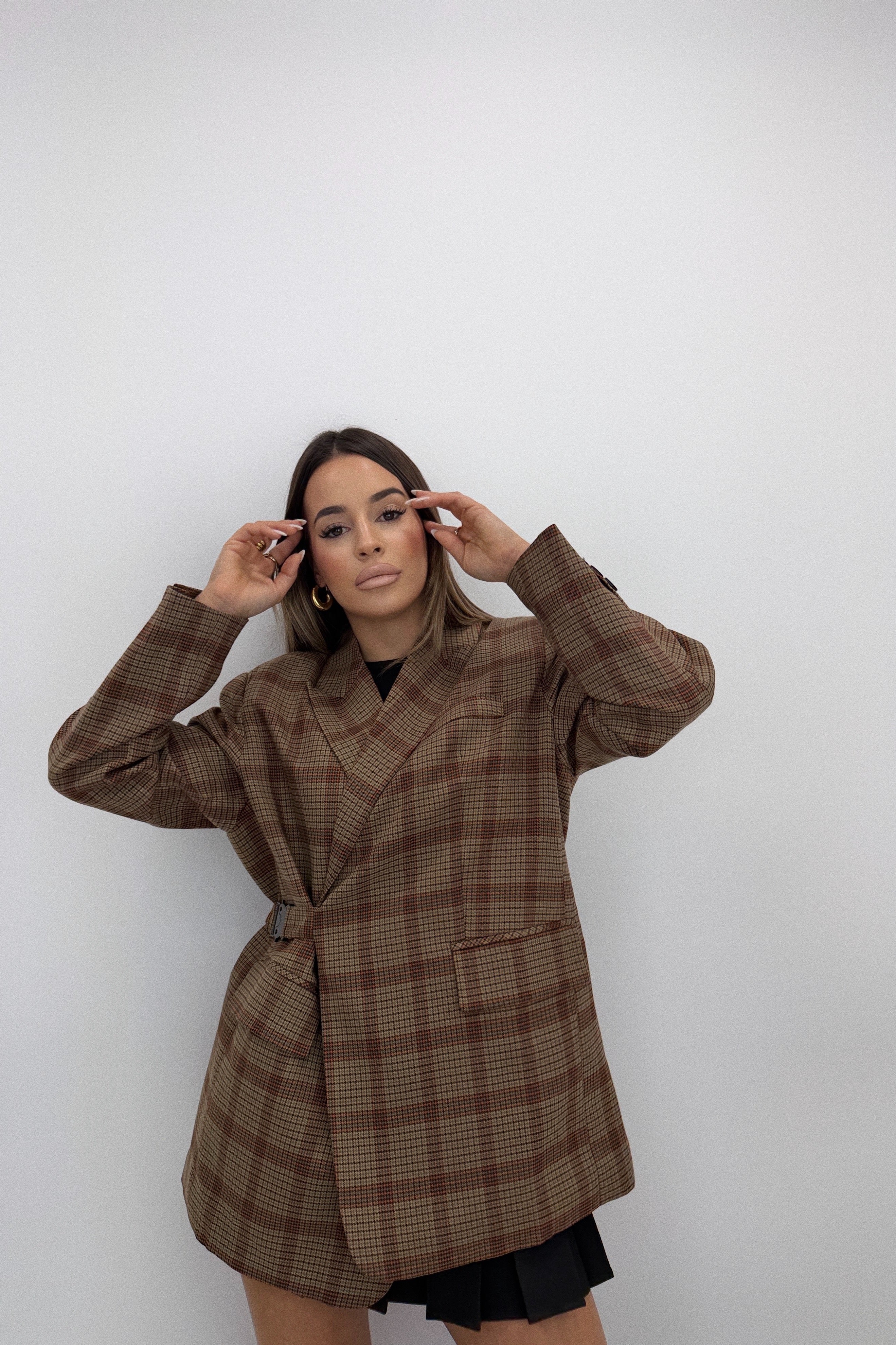 BLAZER DETAILS CUADROS