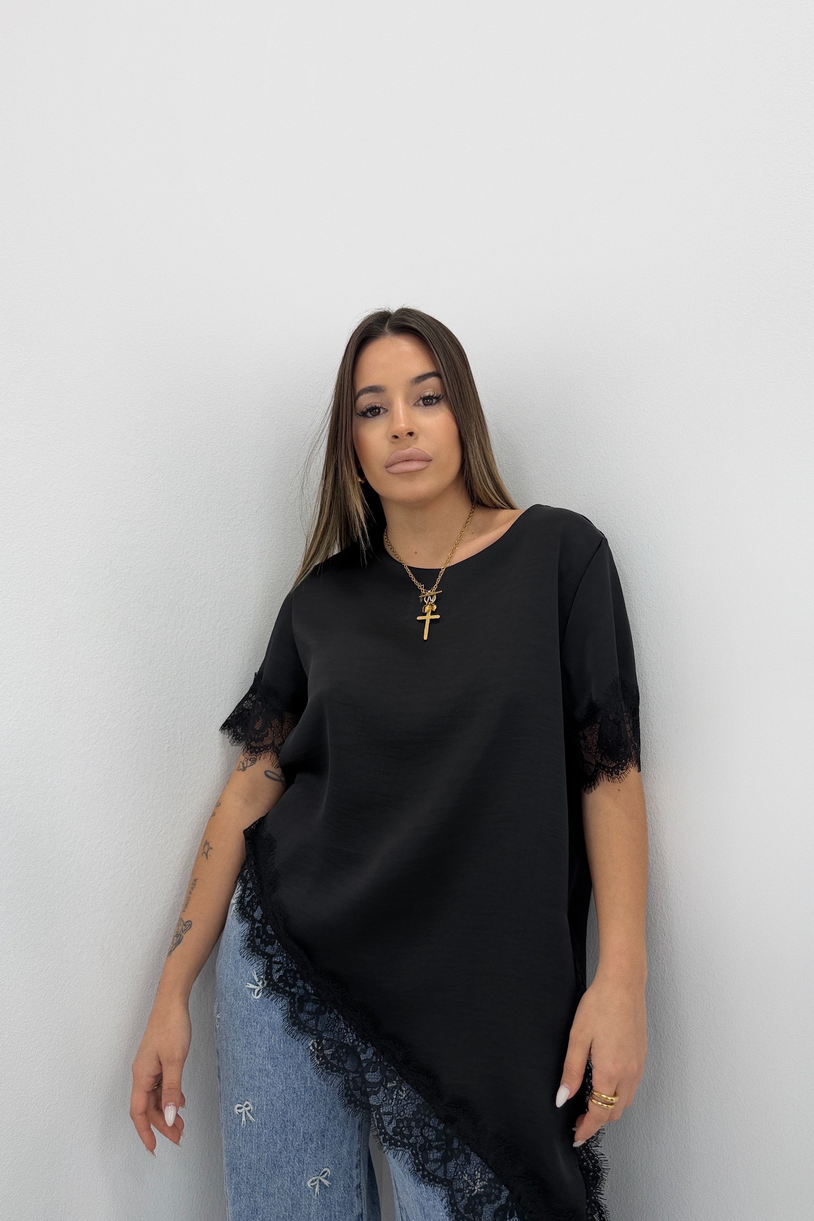 TOP ASIMÉTRICO SATÉN