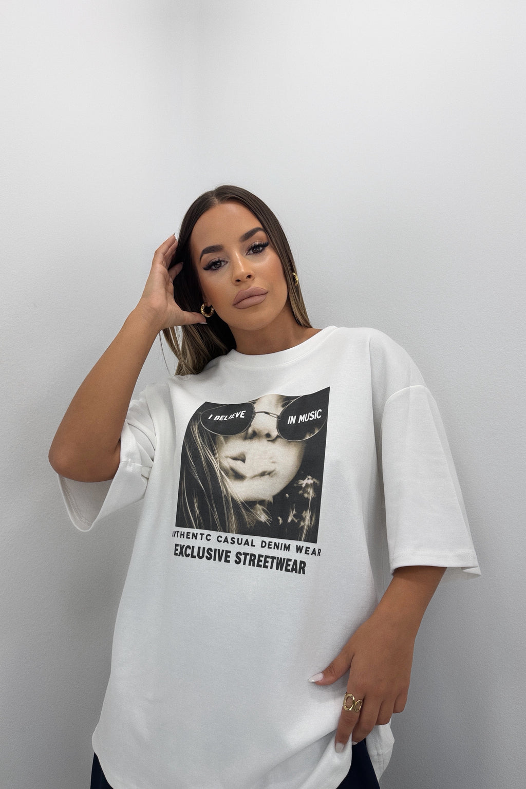 CAMISETA OVER EXCLUSIVE