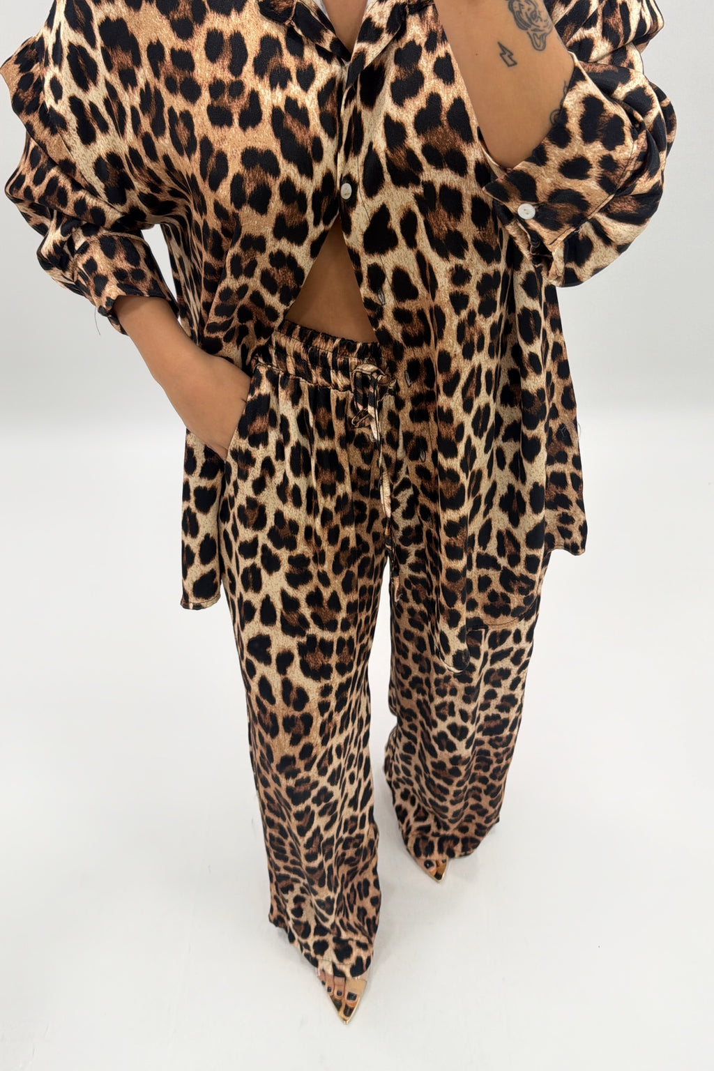 PANTALÓN SATÉN LEOPARD