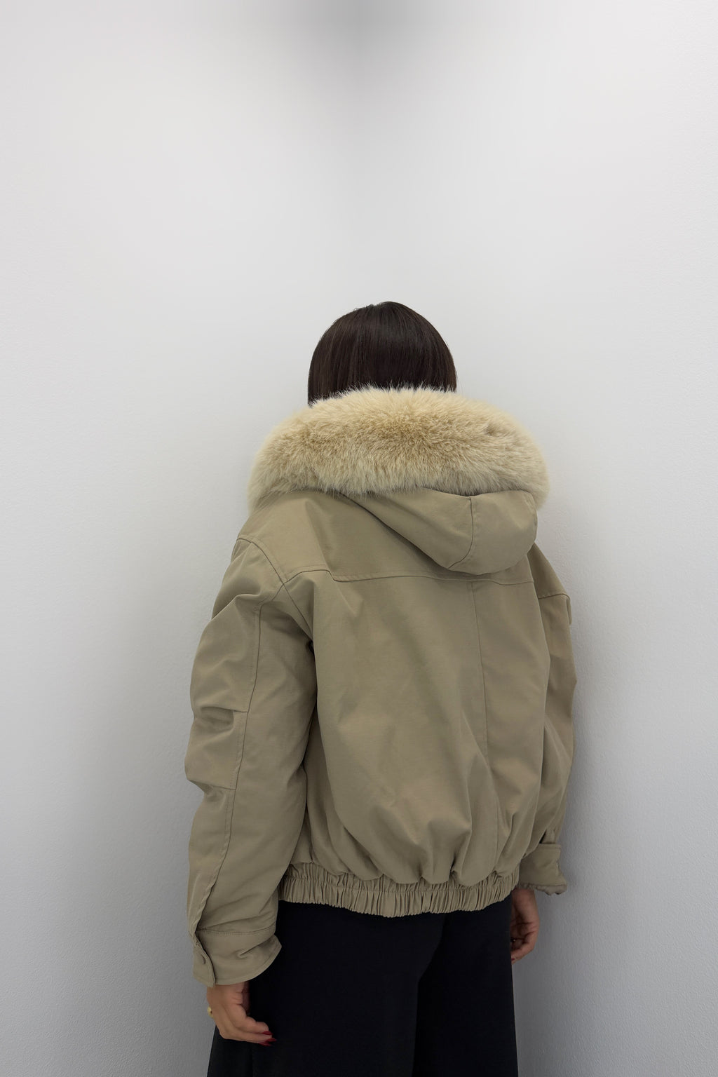 CHAQUETA ACOLCHADA CON PELO