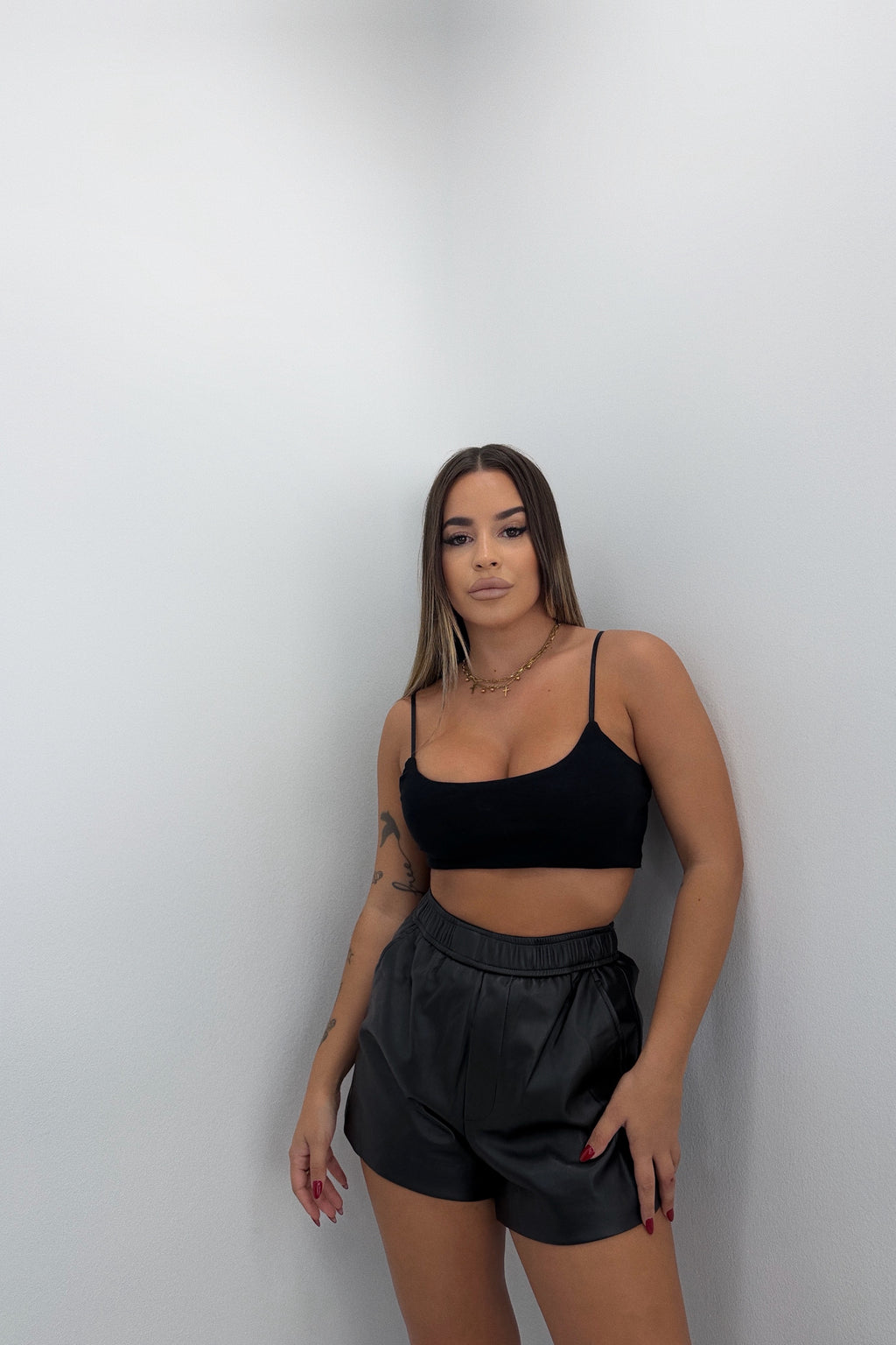 PANTALÓN SHORT POLIPIEL