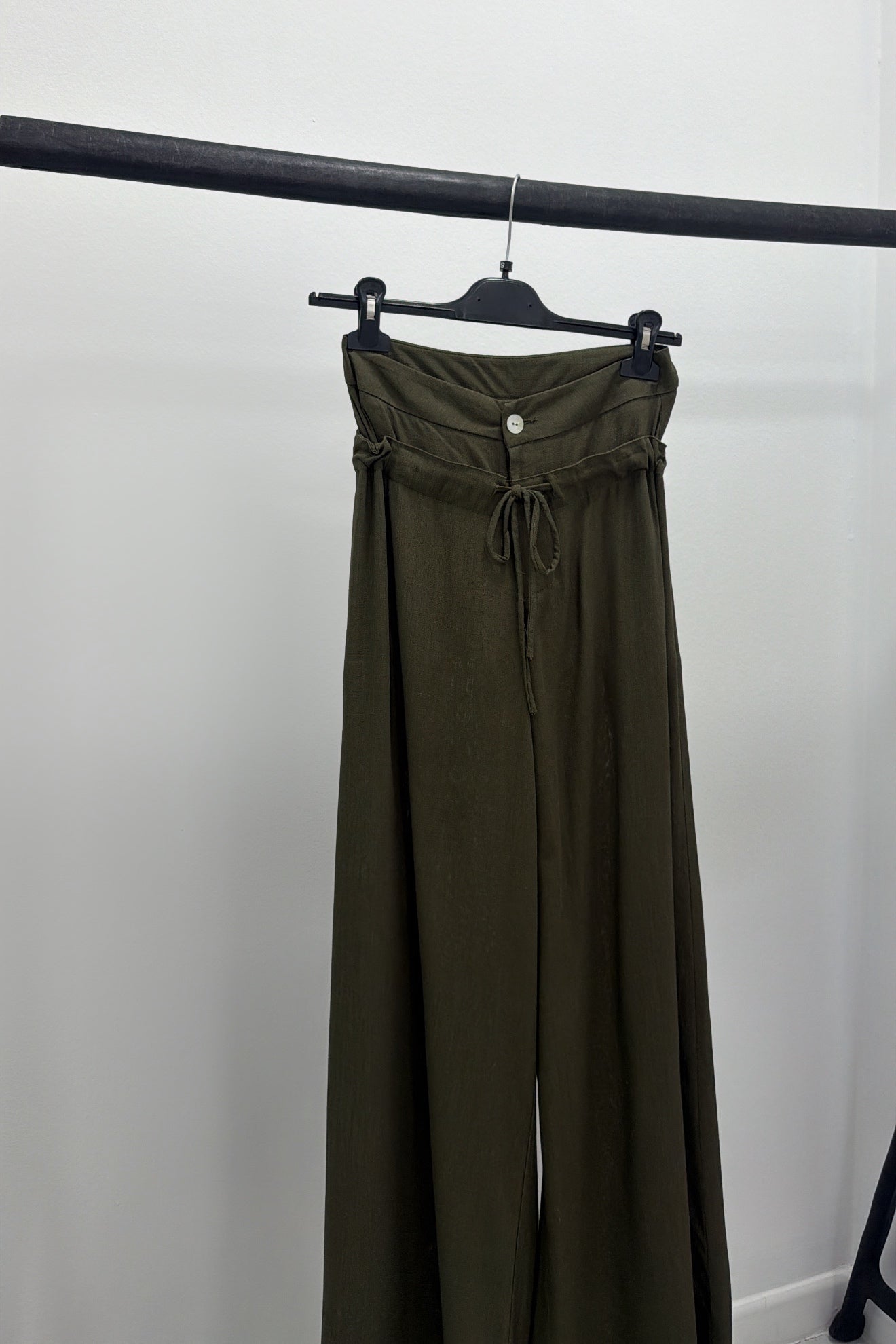 PANTALÓN LINE LUMINA