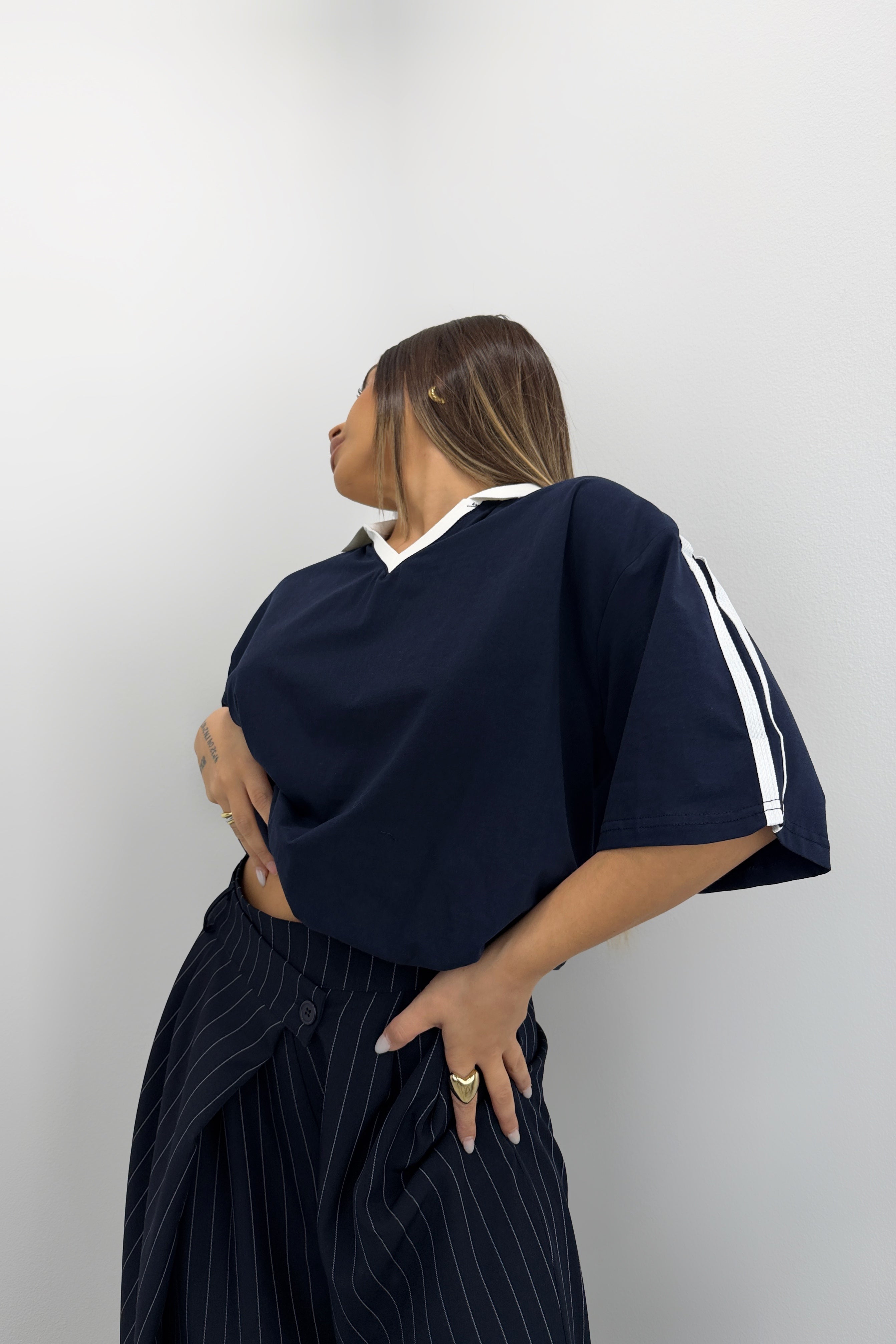 CAMISETA RAYA LATERAL