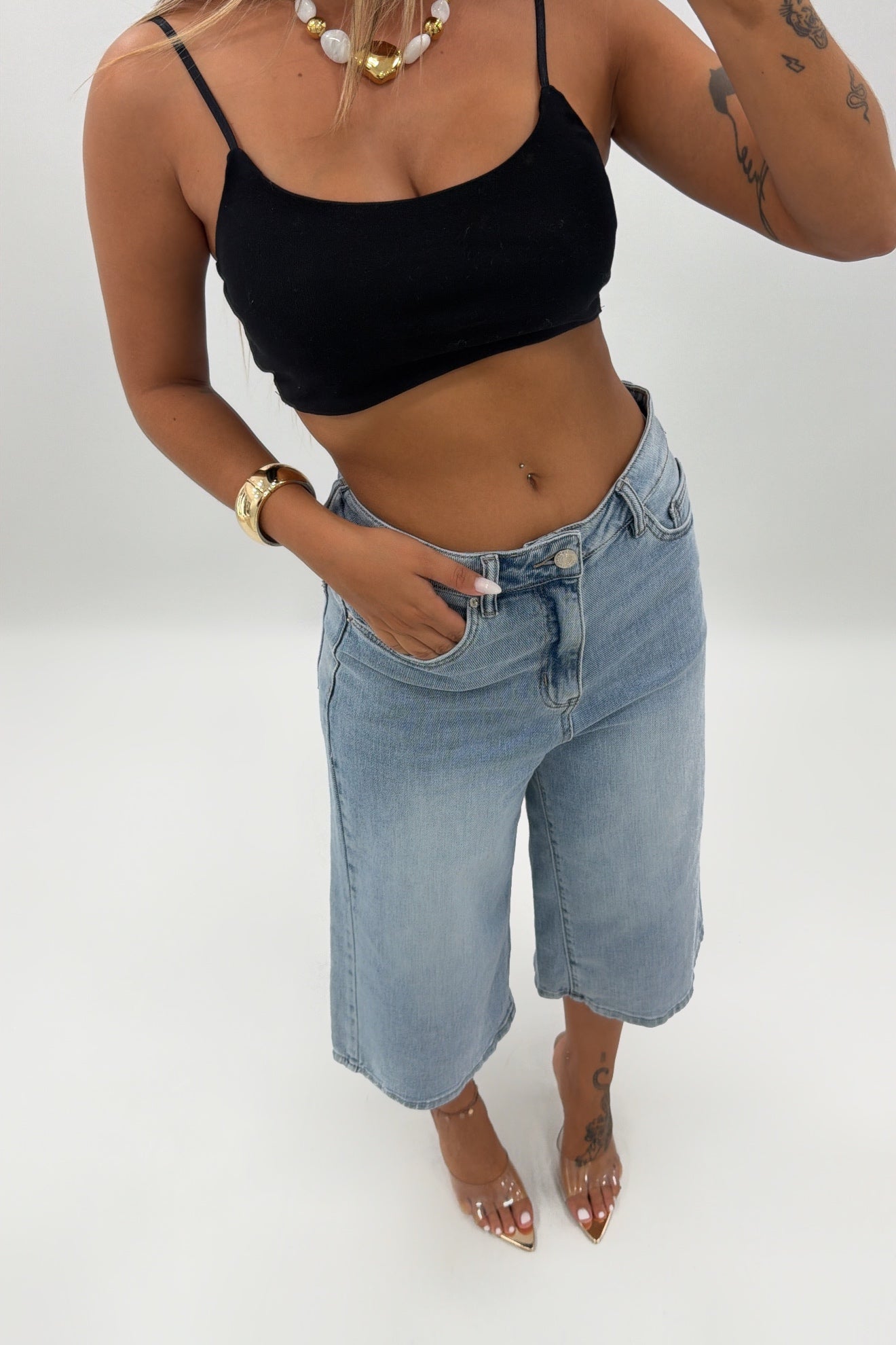 BERMUDA DENIM