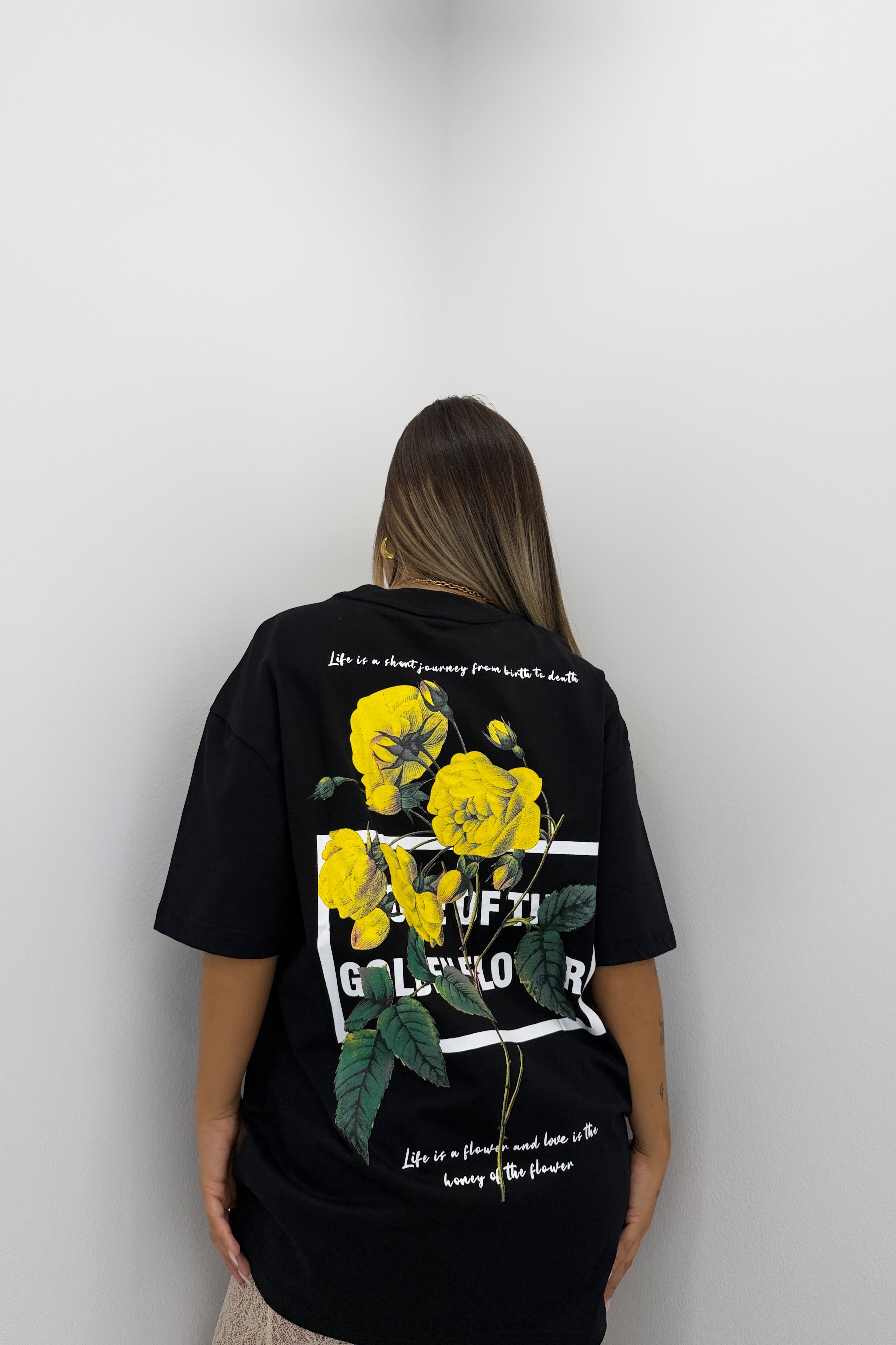CAMISETA FLORE