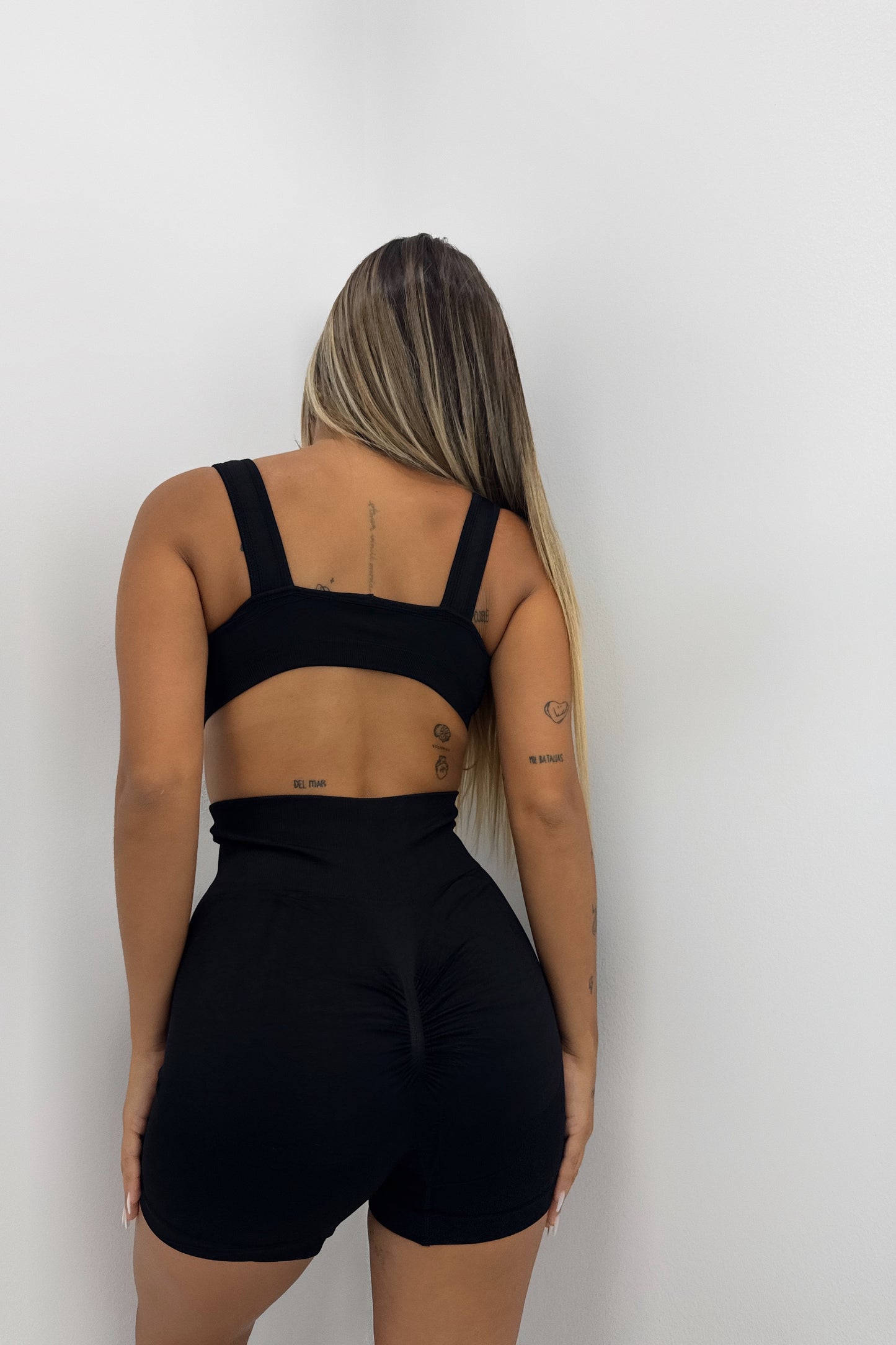 CONJUNTO DEPORTIVO