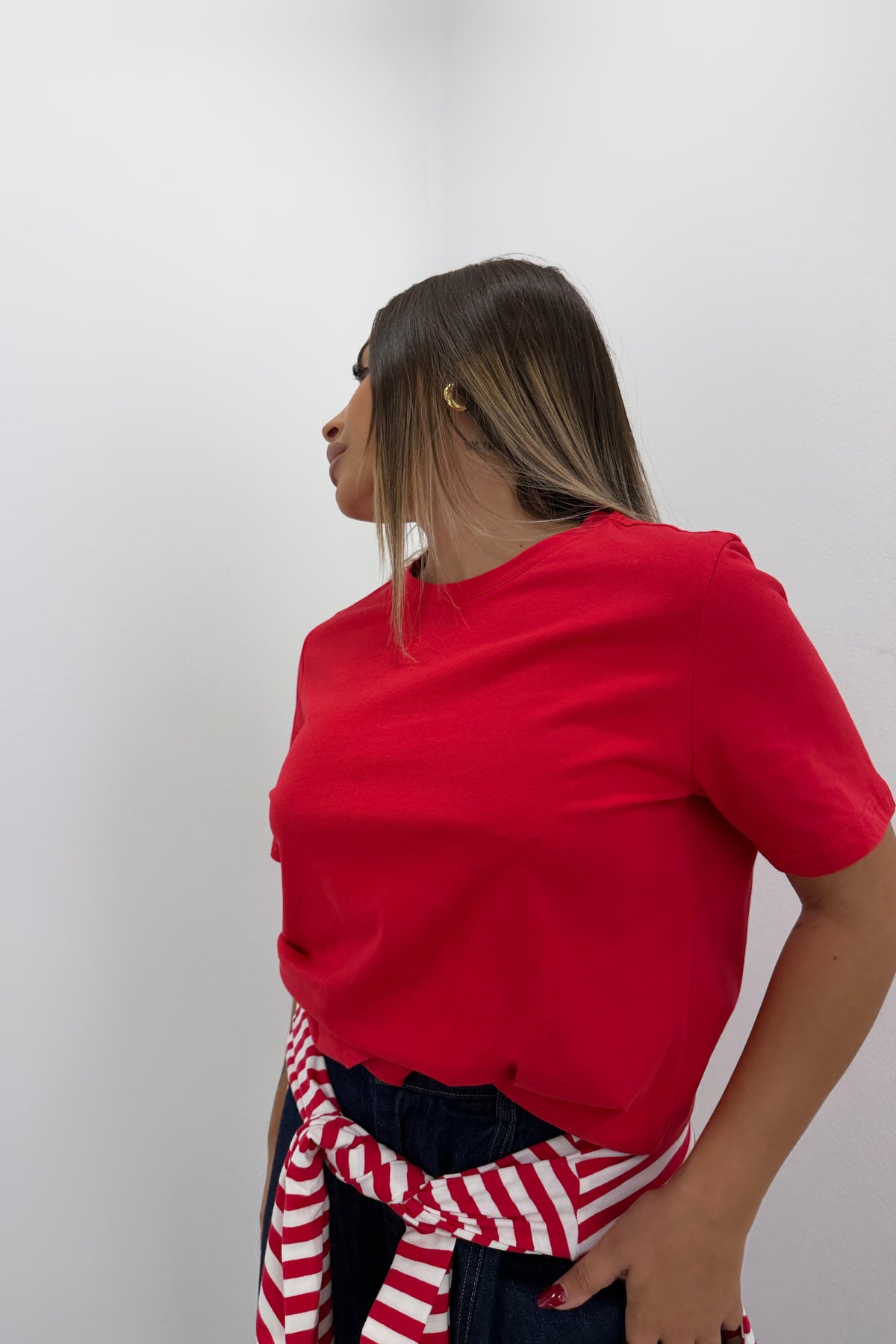 CAMISETA BASIC ROJA