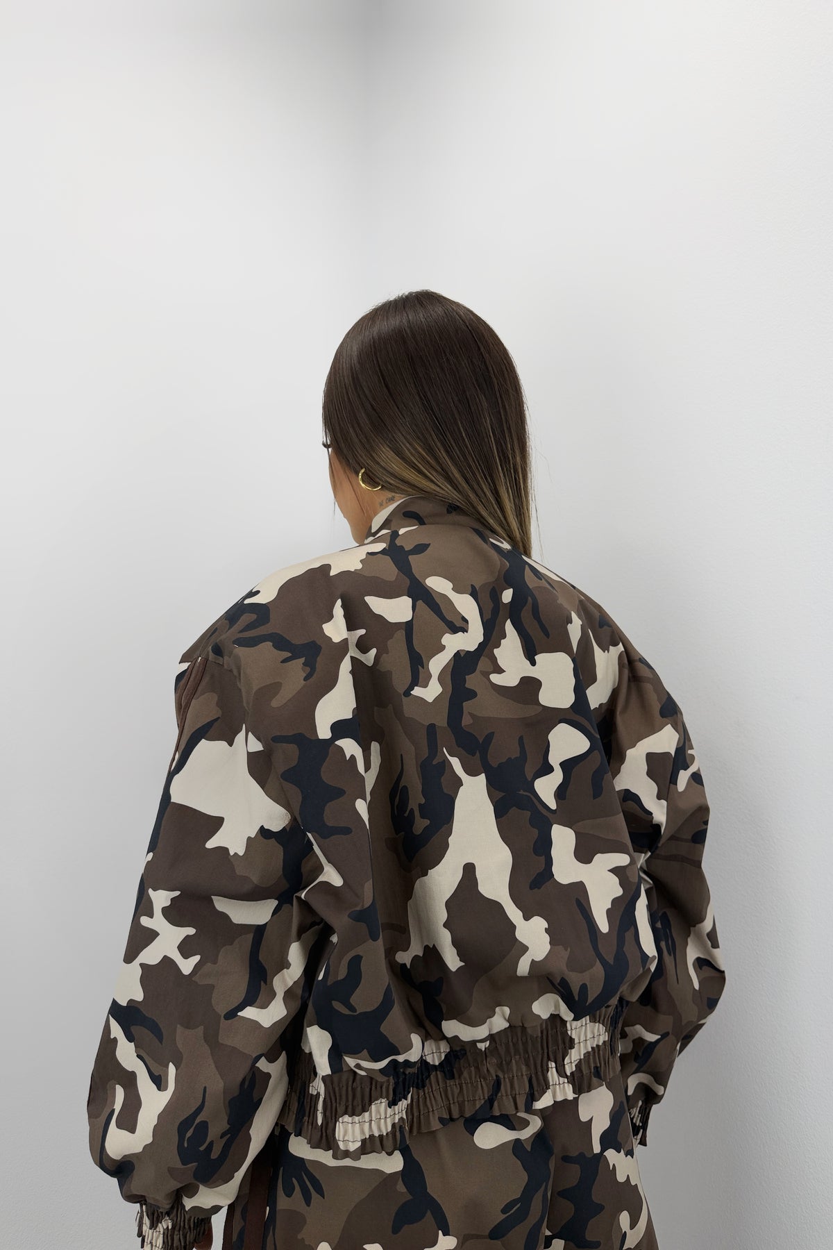 CHAQUETA CAMUFLAJE BEG