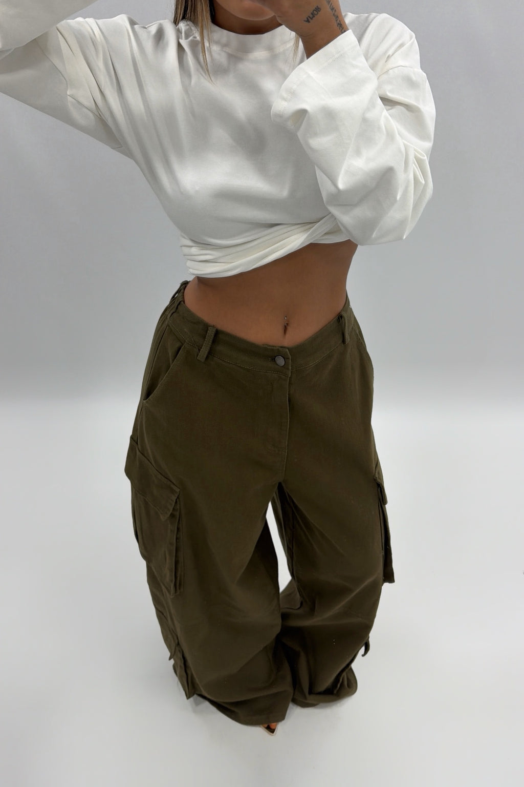 JEANS CARGO LUMINA
