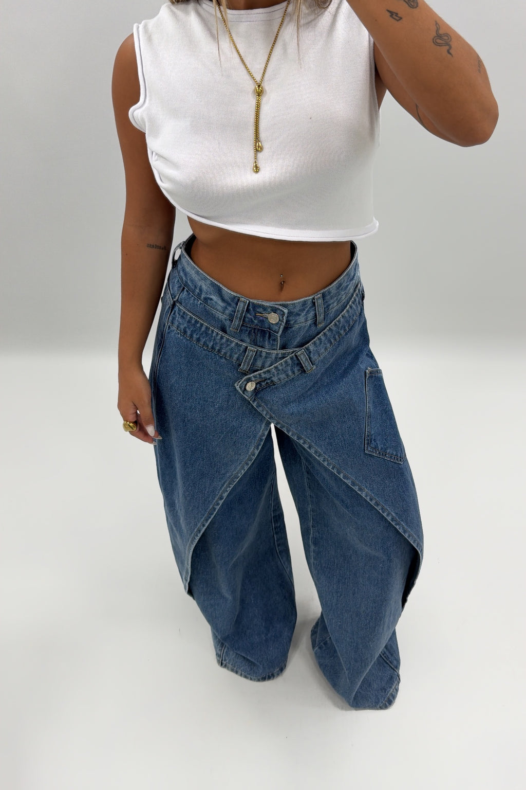 JEANS ASIMÉTRIC DENIM