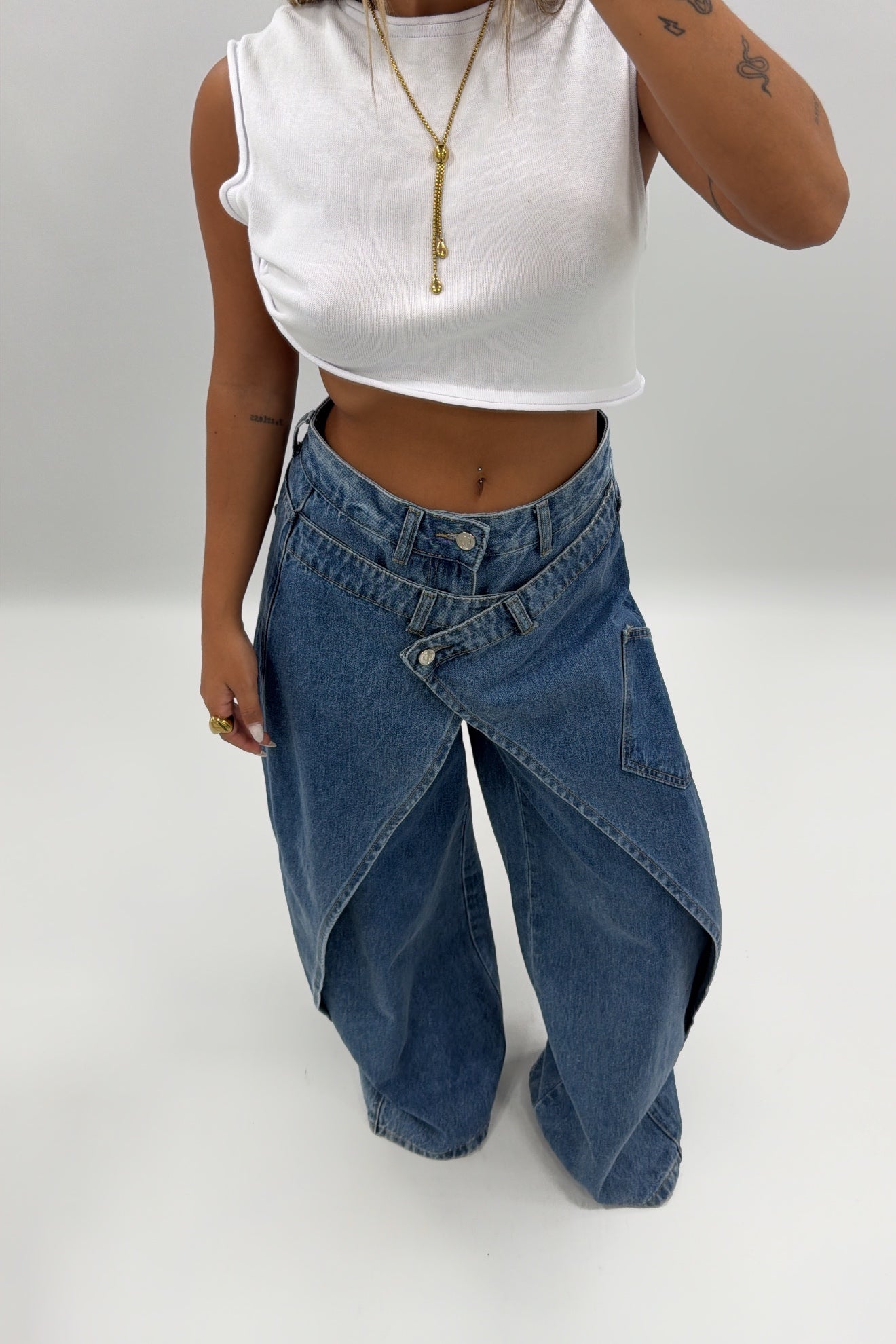 JEANS ASIMÉTRIC DENIM