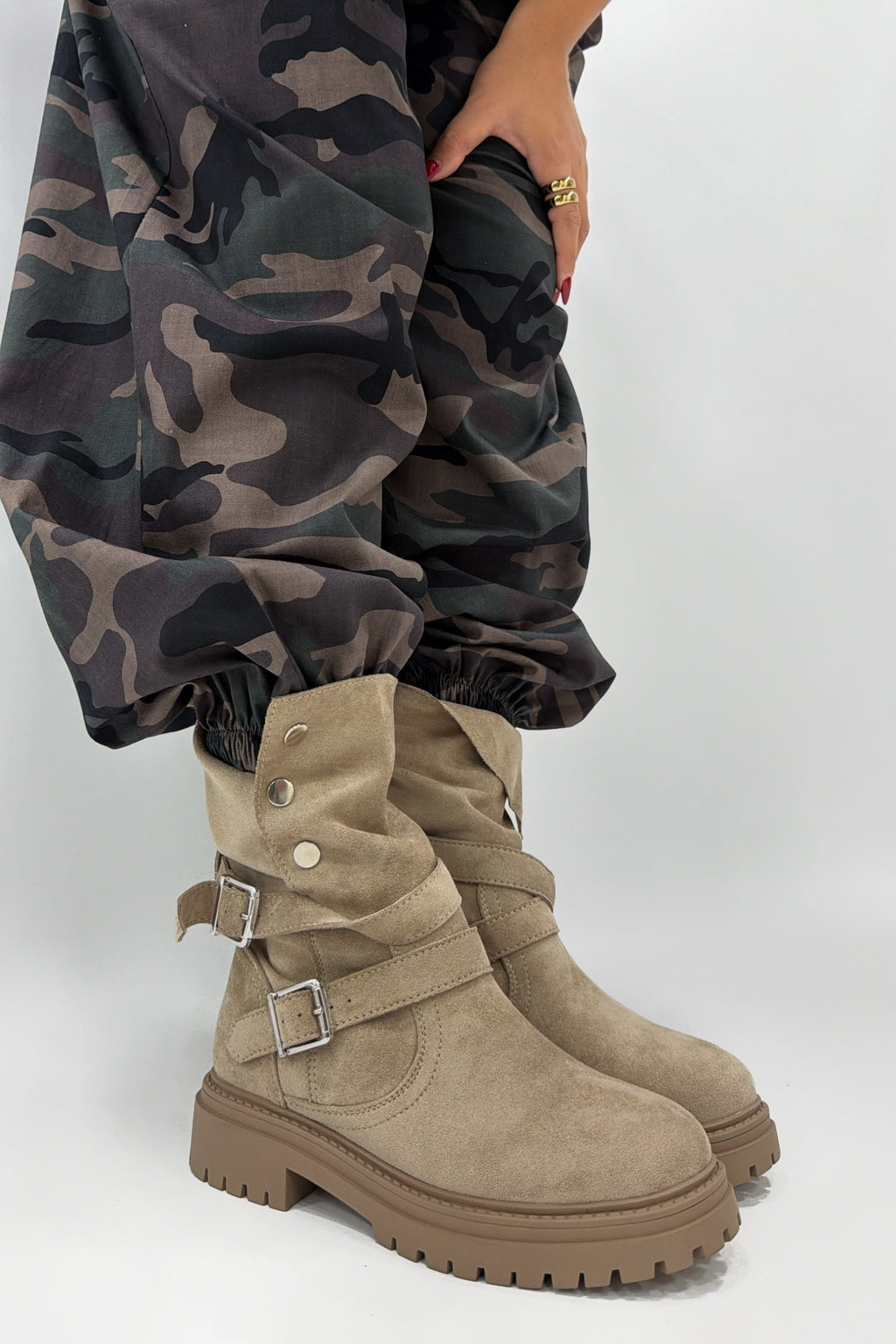 BOTAS BEG