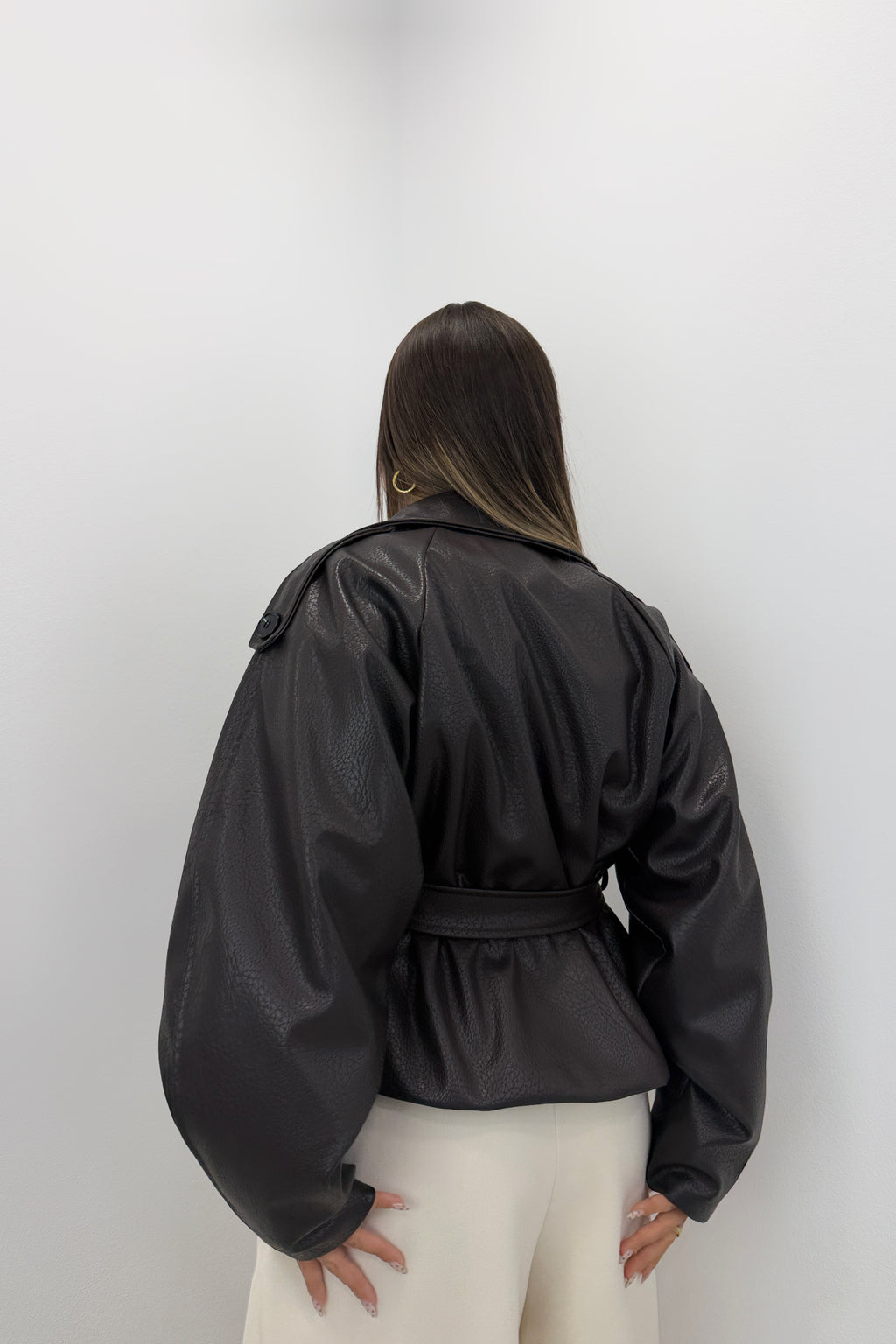 CHAQUETA TRENCH POLIPIEL FORRADA POR DENTRO