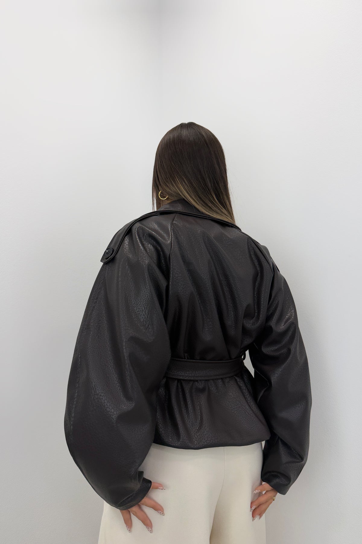 CHAQUETA TRENCH POLIPIEL FORRADA POR DENTRO